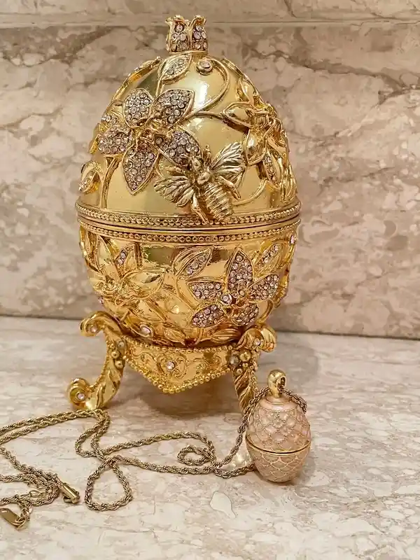 Faberge-Style Egg Jewelry Ring Proposal Box, Bridal Shower Gift for Bride toBe, Handmade Faberge style Egg, 400 Crystal Handset 24k Faberge Egg 