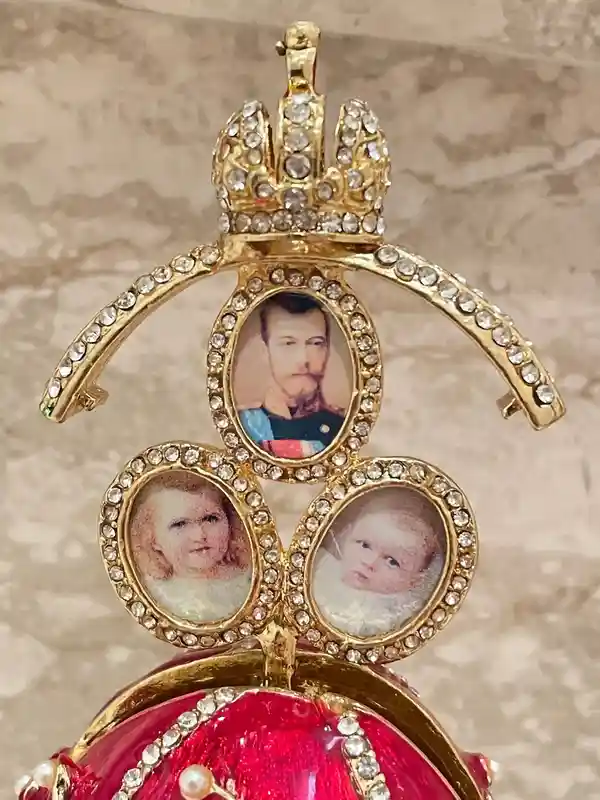 Foto frame Faberge Egg Antique Faberge Egg style Bridal Shower Gift for Bride tobe Faberge egg Jewelry Necklace Gold Wedding Gift Marriage 