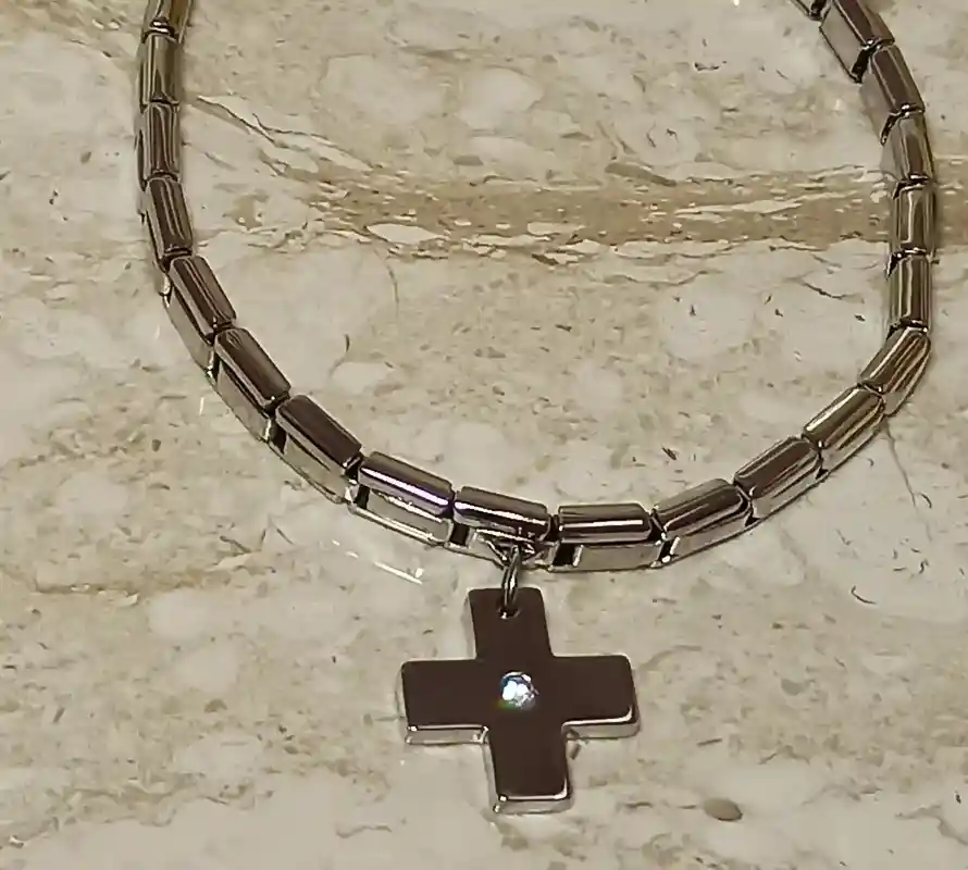 SILVER Cross Bracelet Swarovski diamond 0.03ct/Cross Bracelet/Cross Jewelry Women/Dainty Cross bracelet Gift /Christian bracelets for women