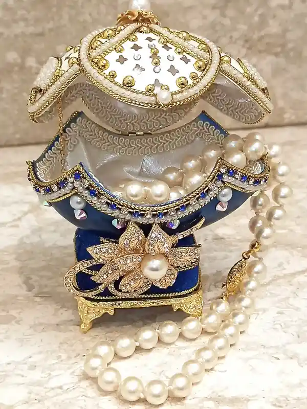 24K GOLD Faberge egg Pearl Trinket box & PEARL Necklace Bracelet SET Jewelry Box Faberge Egg Ornament gift set for her Music Box Faberge egg 