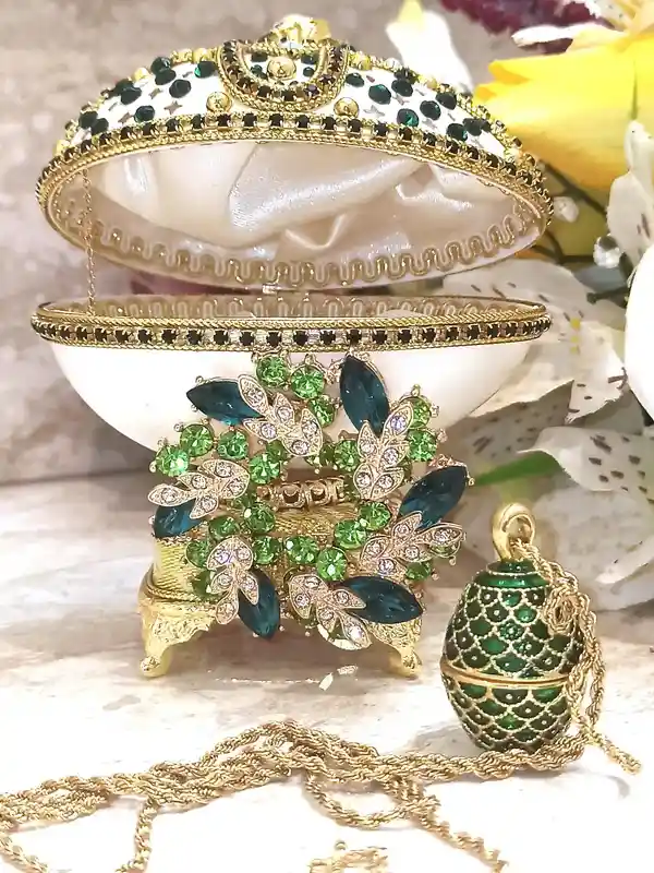 Faberge-Style egg ,Faberge Egg Pendant, Emerald Gold Bracelet, Unique Wedding gift Ideas,Unique Art, Home Decor Ornament,Faberge egg style Jewelry 