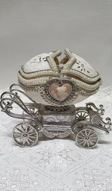 Faberge Egg style VINTAGE Trinket Music 1981 Faberge Collector Item 5ct Cameo Jewelry Box NATURAL Egg Fabrege 40th Anniversary 40 Birthday 