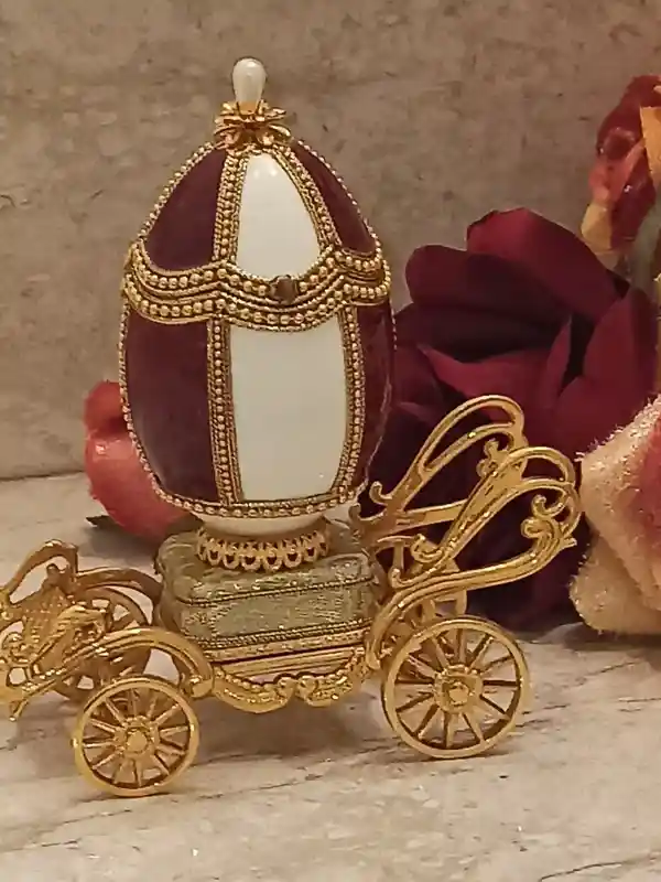 Faberge-Style egg 2001 VINTAGE 24k Musical Faberge Egg style Trinket Natural Egg Ring box Gift Faberge Wedding Proposal Engagement Anniversary 