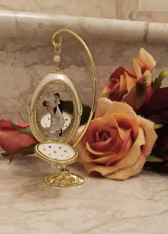 ANTIQUE FABERGE-Style Egg style 24kt / Wedding Anniversary Gift for Couple /Bridal Shower Gift/Bride Groom Gifts/Wedding Gift Ideas/Wedding Gift 