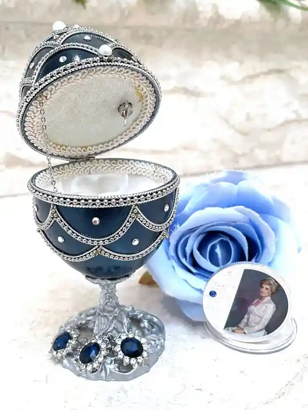 1981 Princess Of Wales Faberge egg Decorative boxes Faberge Egg Jewelry box + Silver Tiara + Princess Diana Spencer Collectible Coin 