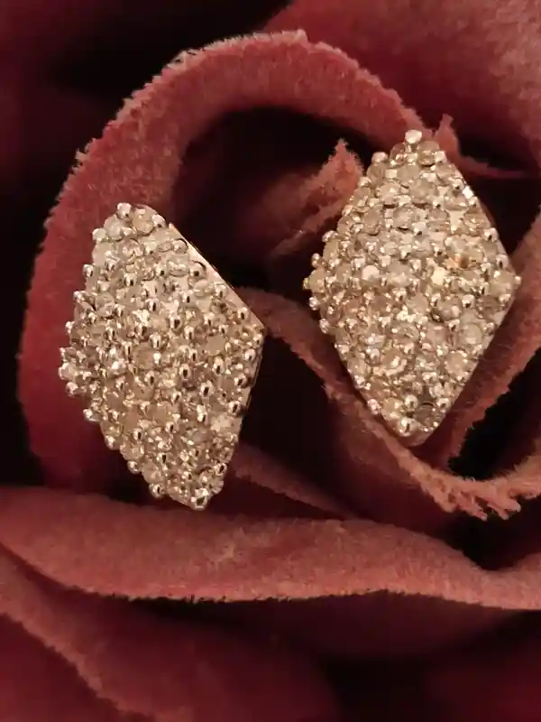 Genuine Diamond Earrings, Diamond Studs, Diamond Vintage Earrings, Diamond Vintage Studs, Minimalist Stud earrings, 18k Studs with Diamonds 