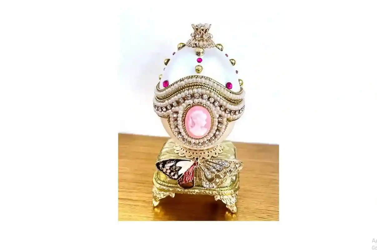 ONE Of a Kind Vintage Faberge-Style Egg Ring Box Faberge egg 25th Birthday Anniversary Gift for her Fabrege egg Christmas gift Faberge Musical egg
