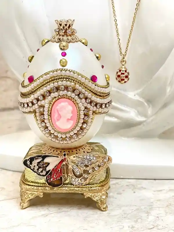 ONE Of a Kind Vintage Faberge-Style Egg Ring Box Faberge egg 25th Birthday Anniversary Gift for her Fabrege egg Christmas gift Faberge Musical egg 