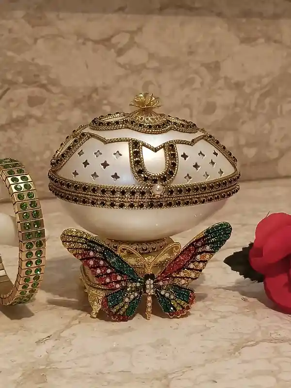 Butterfly Trinket box Rainbow Butterfly Ring Box LUXURY Birthday gift for her Faberge-Style egg Music Box Jewelry Box & Bracelet 24K GOLD REAL Egg 