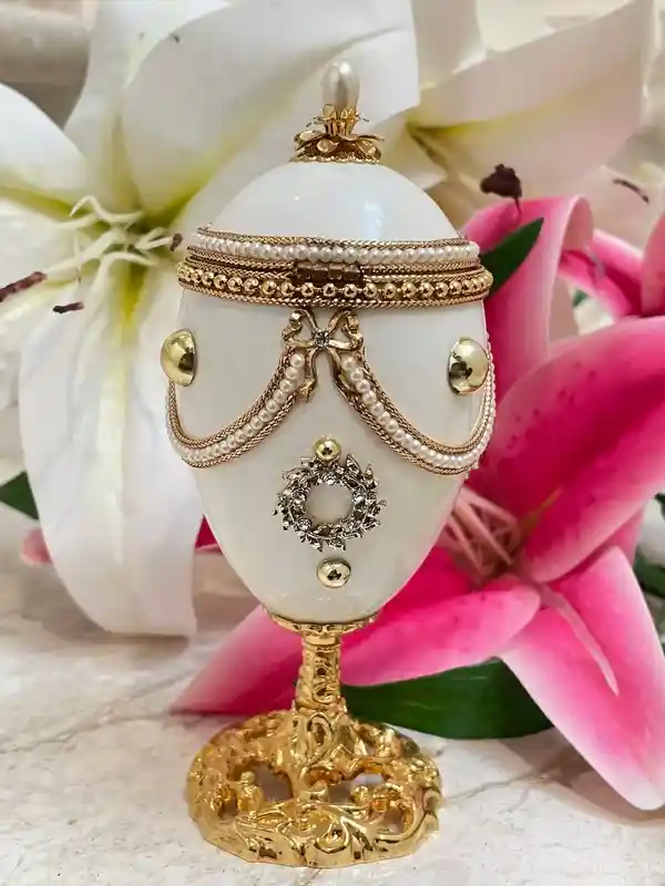 1983 OneOfAKind Faberge Egg Style Wedding Ring Faberge Music Box & Bride Bridal Shower Jewelry gift HANDCARVE Real Egg 24kGOLD Austrian Crys 