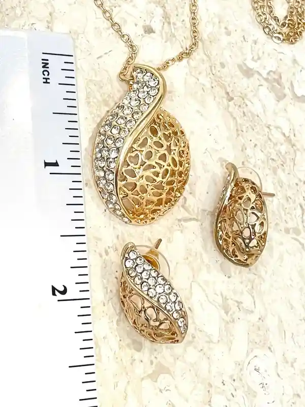 14k Gold Diamond Necklace Tear Drop Necklace Diamond Tear Drop Earrings Fine Jewelry Bridal Jewelry Statement Necklace Pave Diamond gift 