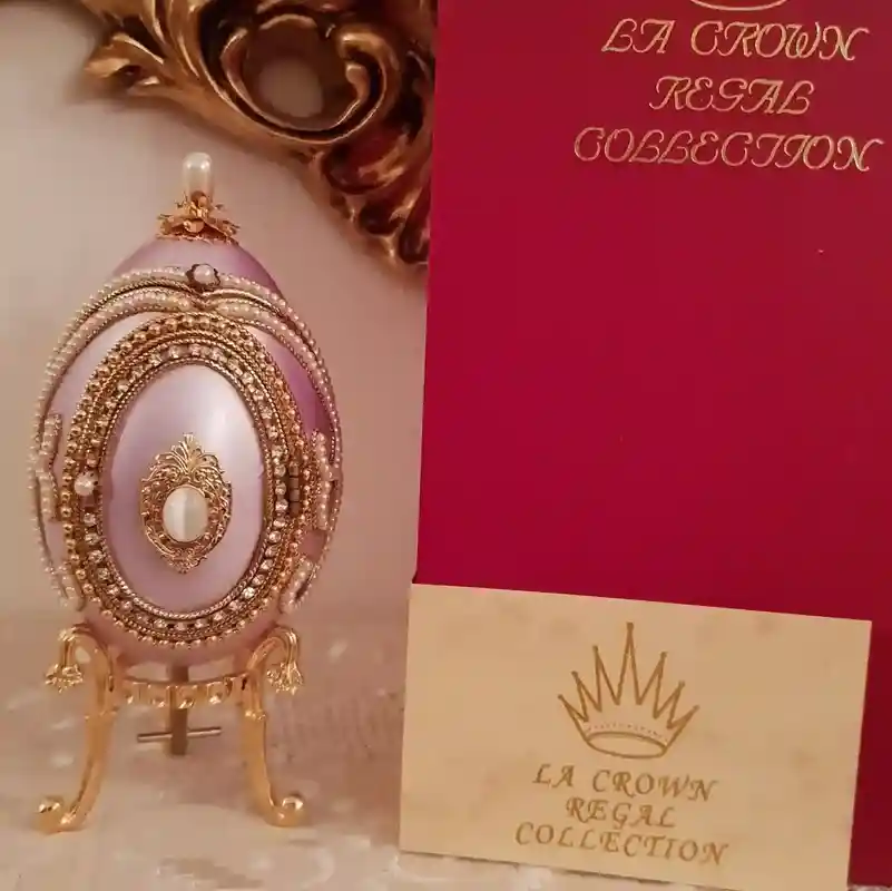 Last One Faberge style egg VINTAGE White FABERGE egg Trinket Box Handcarved Egg Faberge egg Foto Picture frame Faberge egg Ornament Wedding 