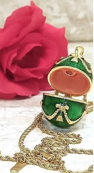 Emerald Faberge Egg Ornament, Faberge Home Decor Gift for Women, Faberge Egg Green, Faberge Egg Jewelry Box & Necklace, Graduation Gift for Her.