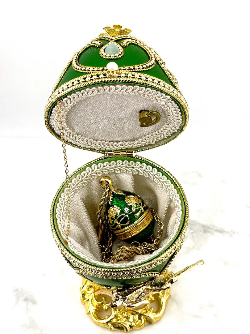 1980 Fabergé Egg Emerald Green Bird NATURAL Fabergé Egg Pure GOLD Decor 55th Wedding Anniversary Gift for Parents 55th Birthday Gift for Her