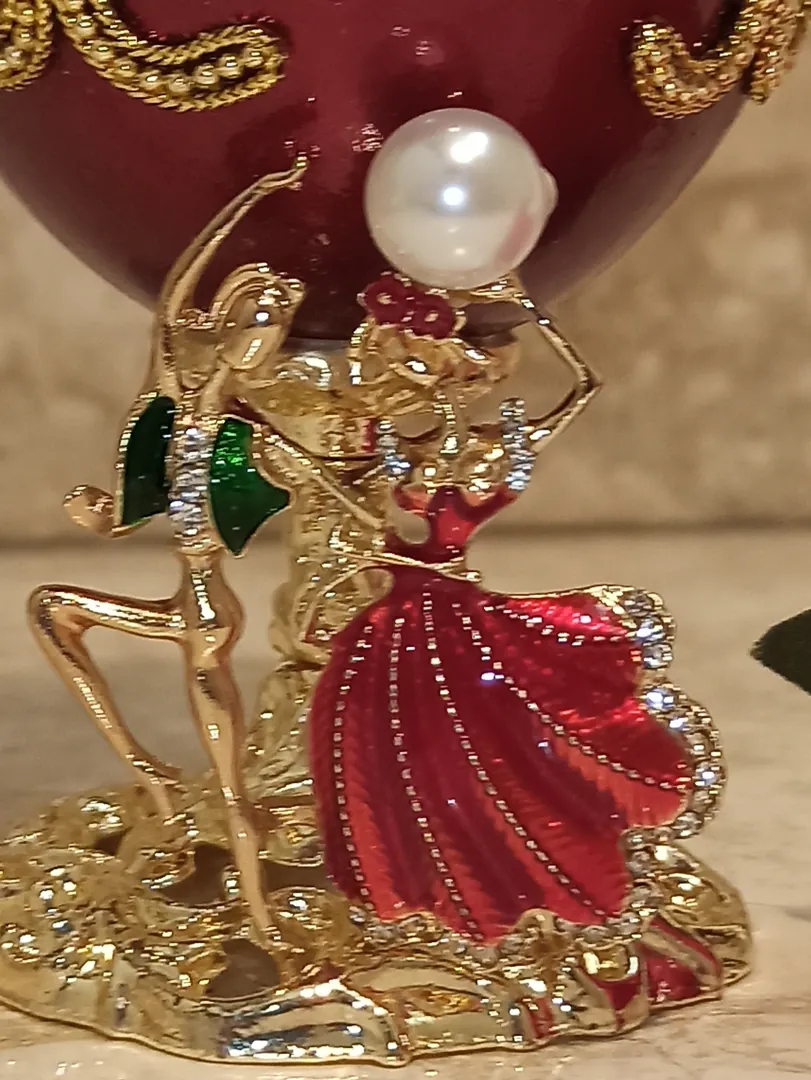 FABERGE Egg Music Box, Unique mom gift, Couples gift, Engagement gift for fiance, Housewarming gift, Unique gift for wife, 1st wedding gift idea