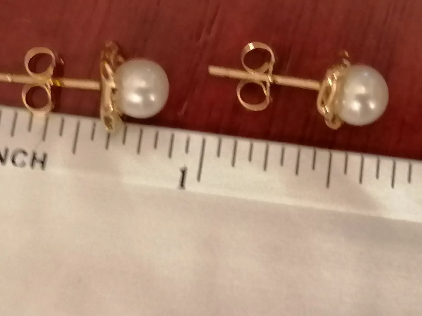 Japanese Akoya Saltwater Pearl Stud Earrings, 18K Gold, Gift for Her / Akoya Cultured Pearl Jewelry for Bride / South Sea Pearls and Gold Jewelry.