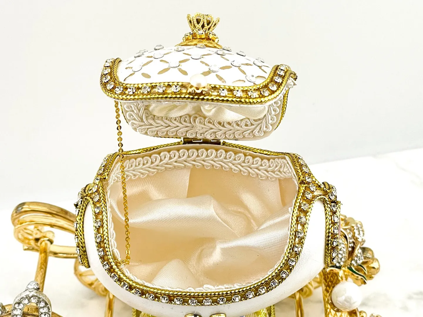1985 Royal Fabergé Egg style Pure GOLD Collectors REAL Egg Fabergé Jewelry Box Fabergé Egg Music Austrian Crystal Diamond HANDMADE Custom Name